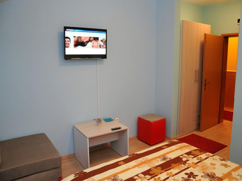 Lukavica Hotel Arizona Sarajevo الغرفة الصورة