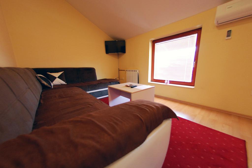 Lukavica Hotel Arizona Sarajevo المظهر الخارجي الصورة
