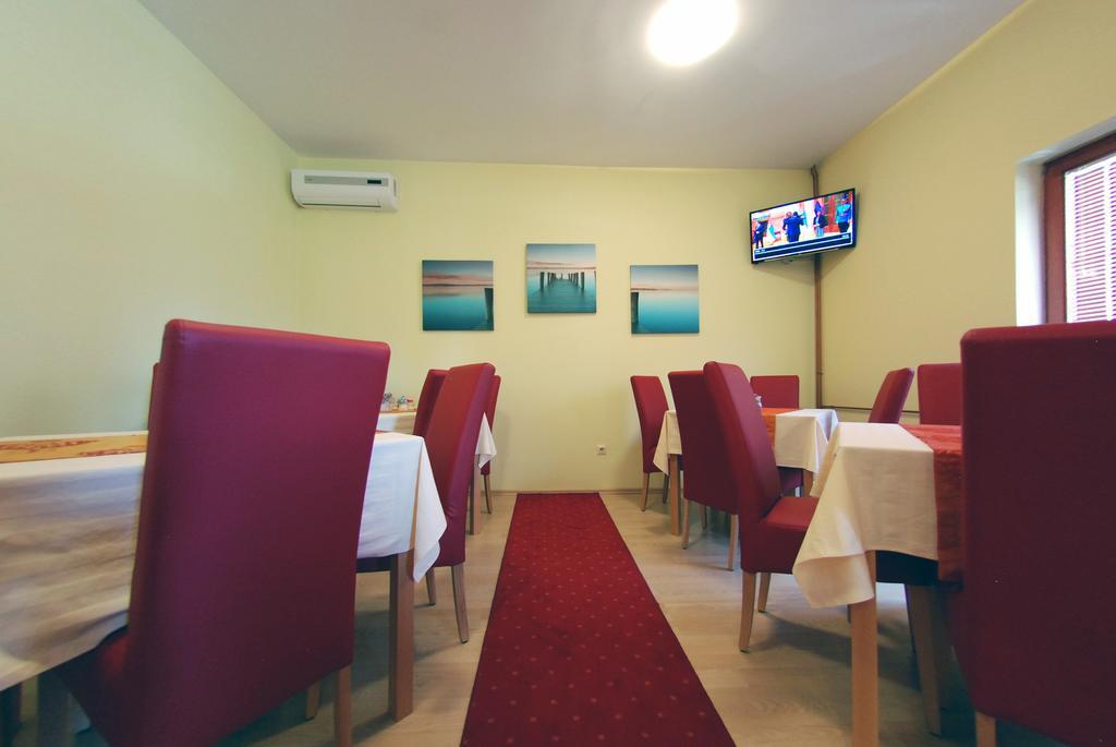 Lukavica Hotel Arizona Sarajevo المظهر الخارجي الصورة